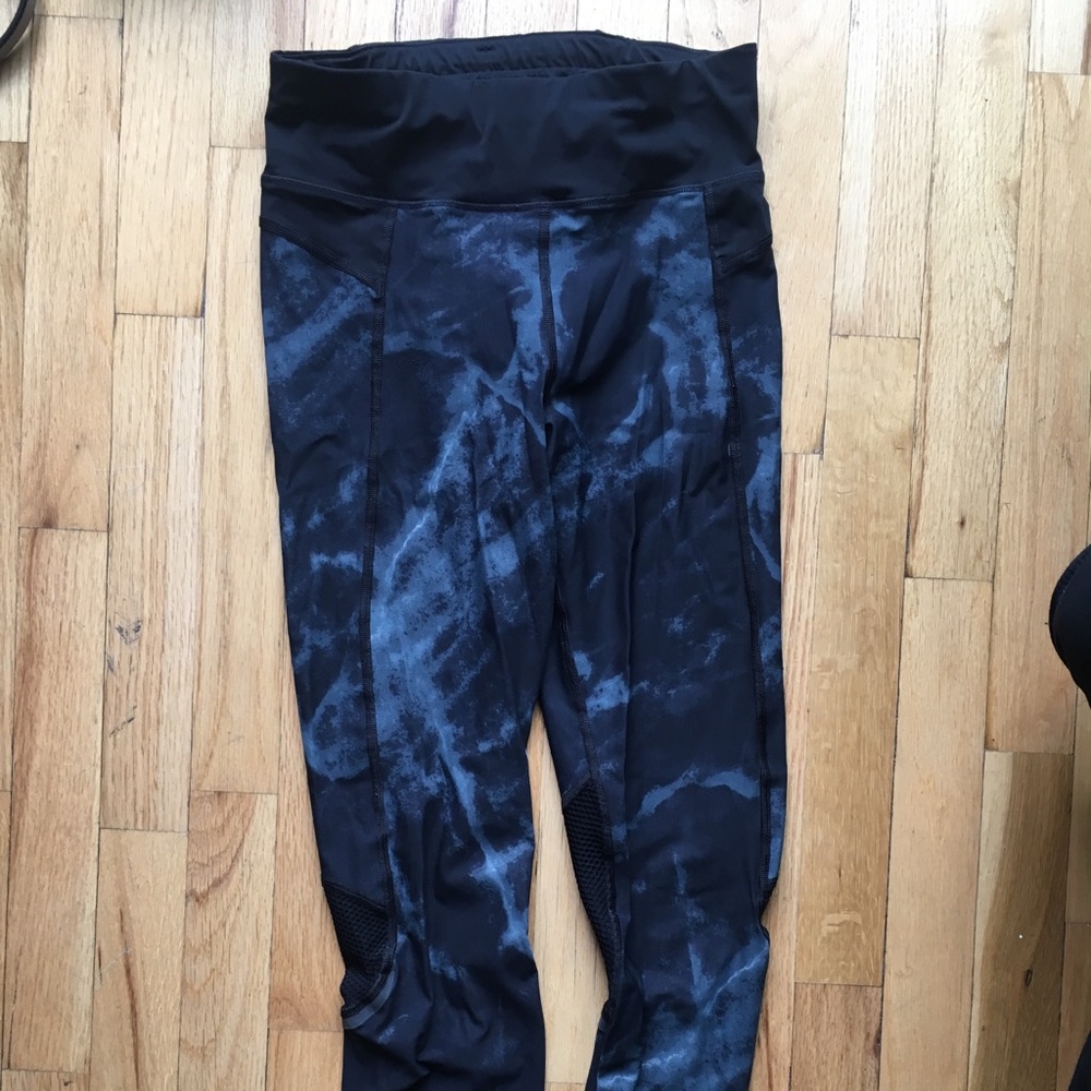 Sweaty Betty Zero Gravity Run Leggings SIZE SMALL